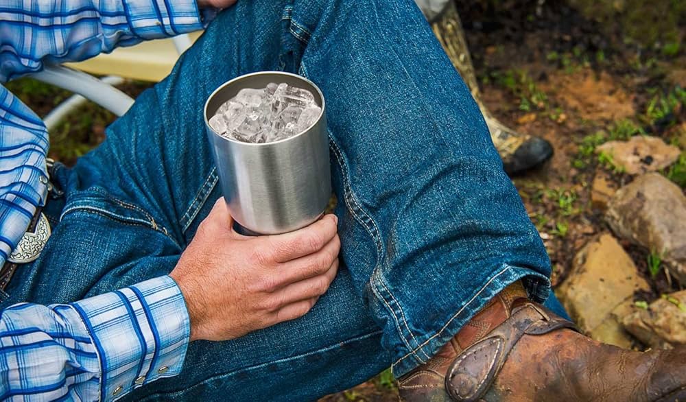 Amazon.co.jp: Yeti 30 oz. Rambler by Yeti : ホーム＆キッチン